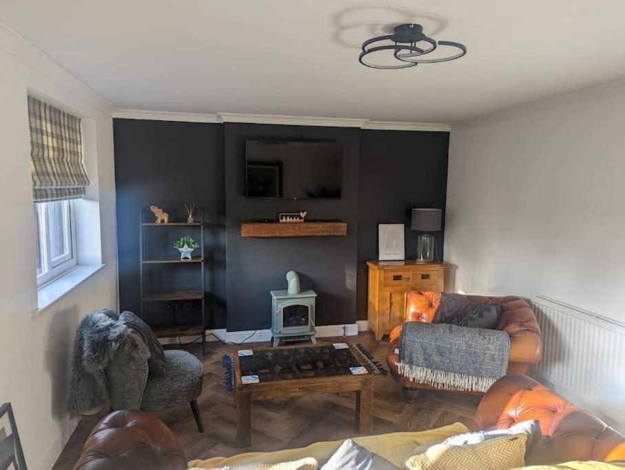Cottage/Boutique Style - Free Parking & Wi-Fi Kingston upon Hull Exterior photo