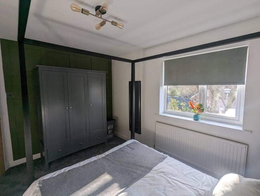 Cottage/Boutique Style - Free Parking & Wi-Fi Kingston upon Hull Exterior photo