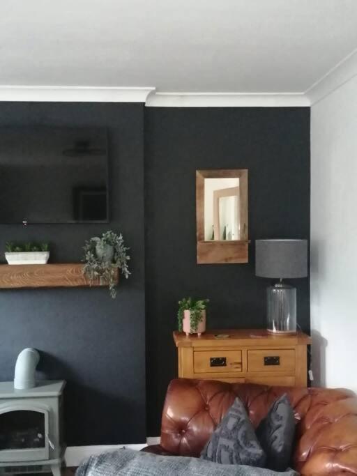 Cottage/Boutique Style - Free Parking & Wi-Fi Kingston upon Hull Exterior photo